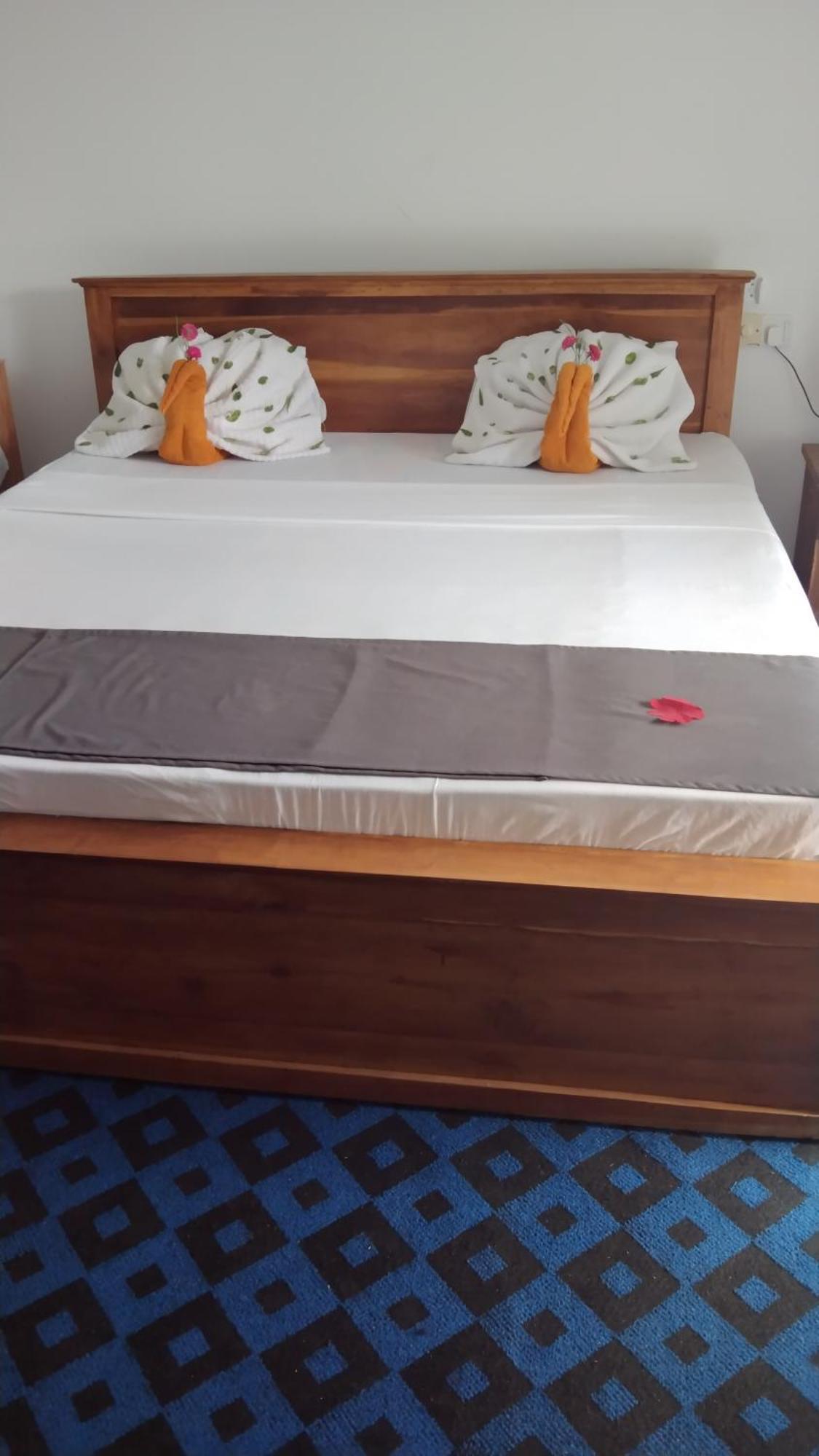 Hotel Sapid Luck Yala Safari Tissamaharama Bilik gambar